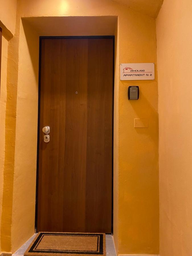 21House - Appartamento 2 Busto Arsizio Εξωτερικό φωτογραφία